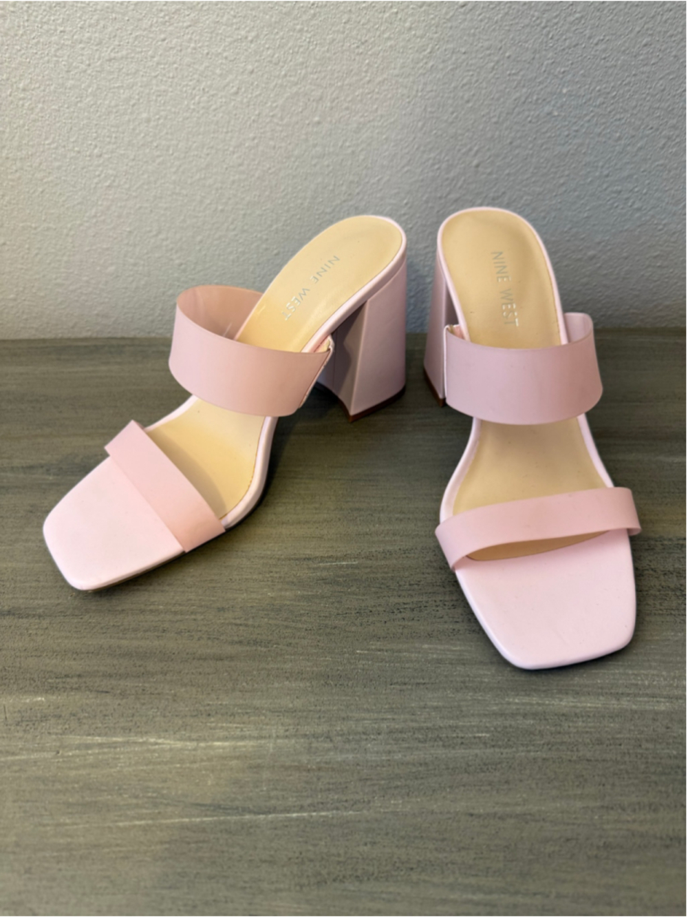 Nine West Light Pink Double Strap Square Toe Block Heel Sandals Size 9
